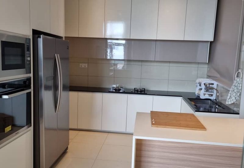 The WaterEdge Residences