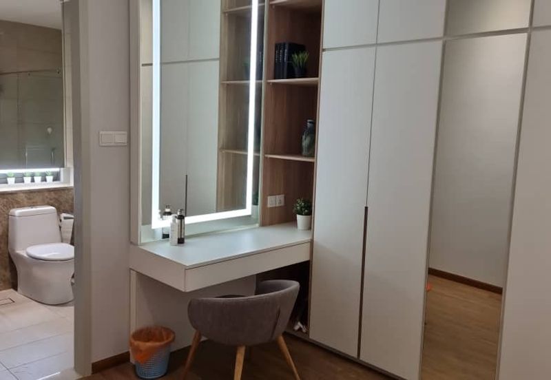 The WaterEdge Residences