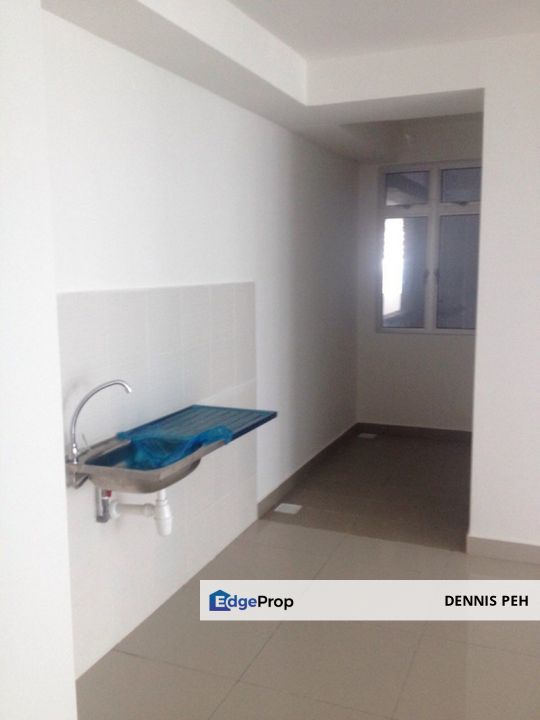 D'Ambience Residences@Permas Jaya 2rooms Middle Floor For Sale, Johor, Permas Jaya/Senibong