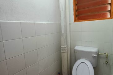 Flat Taman Plentong Utama