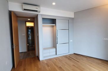 Pinetree, Puteri Harbour