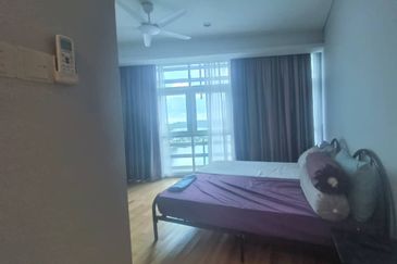 Pinetree, Puteri Harbour