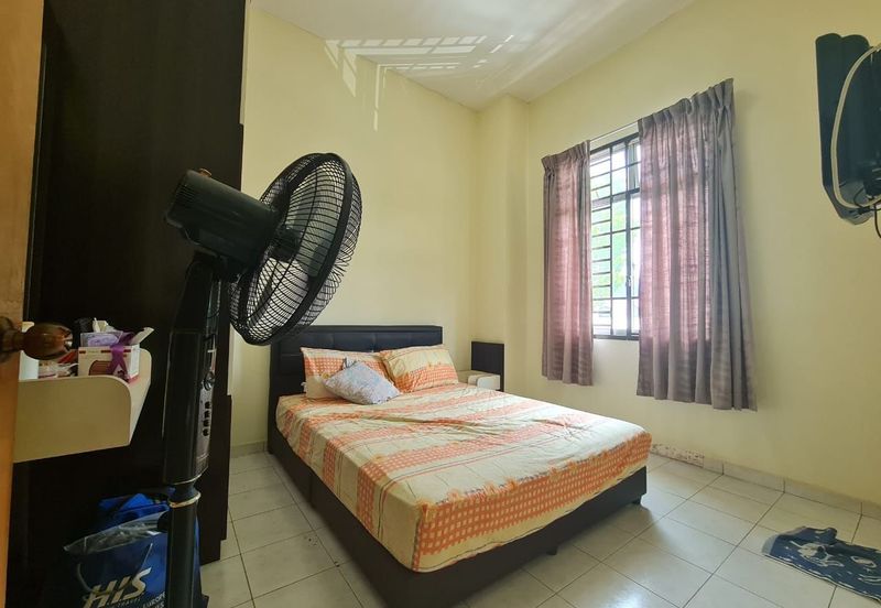 Pulai Utama Shop Apartment