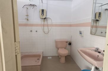 Taman Ungku Tun Aminah