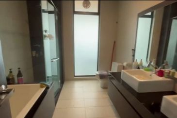 The Straits View Residences