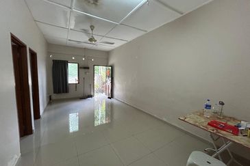 Jalan Tun Abdul Razak