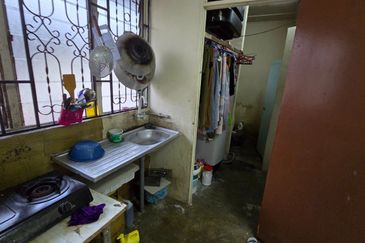 Flat Taman Ungku Tun Aminah