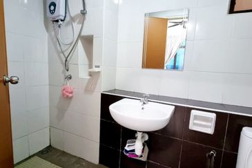 Sky Gardens Residences