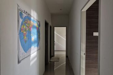 P'residen, Bandar Baru Permas Jaya