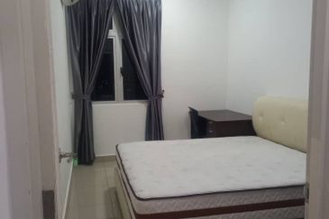 Meridin Bayvue Apartment