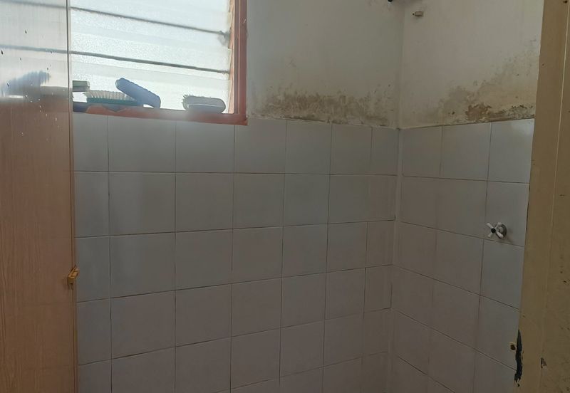 Flat Taman Plentong Utama