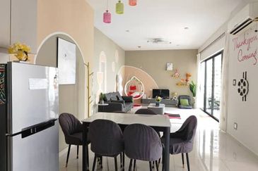 Royal Strand @ Country Garden Danga Bay