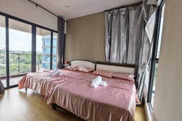 Royal Strand @ Country Garden Danga Bay