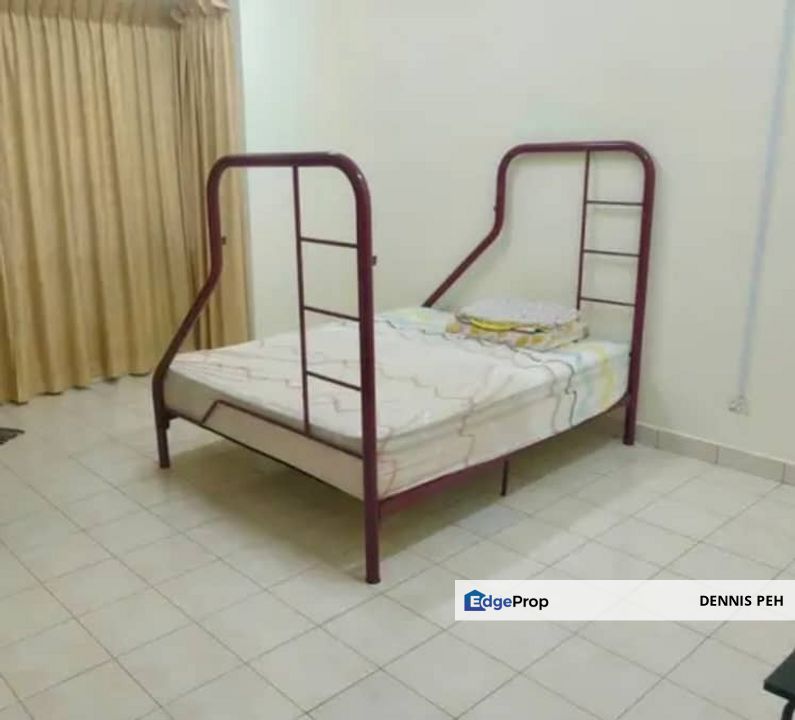 Tmn Seri Austin 2-stry House For Rent (Newly Paint), Johor, Johor Bahru