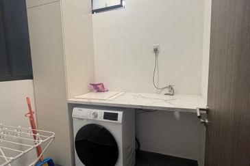 Twin Tower Residence