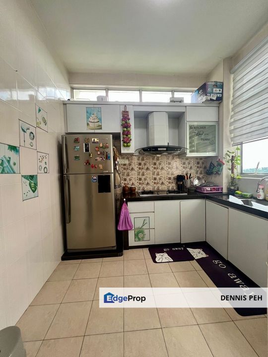 Lagenda Tasek @Jb Town Middle Floor Corner House For Sale, Johor, Johor Bahru