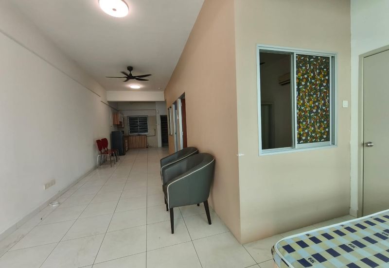 Akademik Suite @ Mount Austin