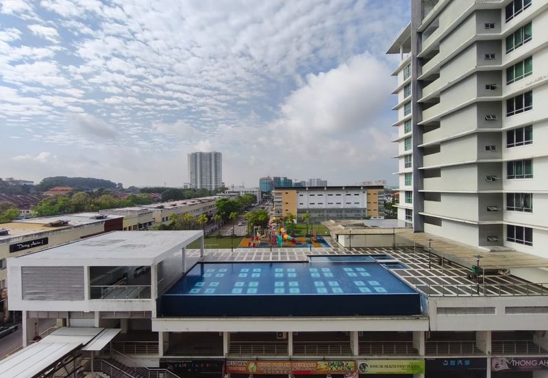 Akademik Suite @ Mount Austin