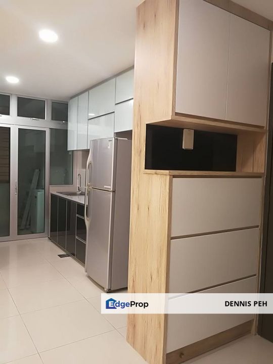 Midori Green @Austin Heights 3rooms Renovated Middle Floor For Sale, Johor, Johor Bahru