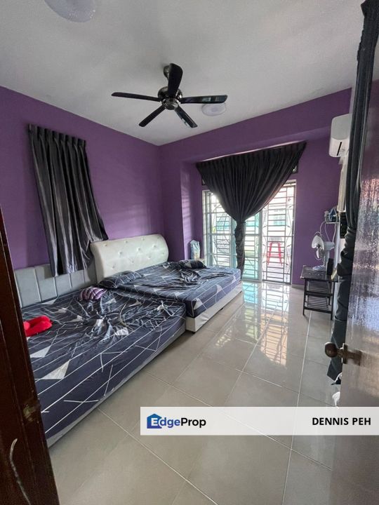 Nusa Sentral 2-stry Corner +20ft Land Reno House For Sale, Johor, 