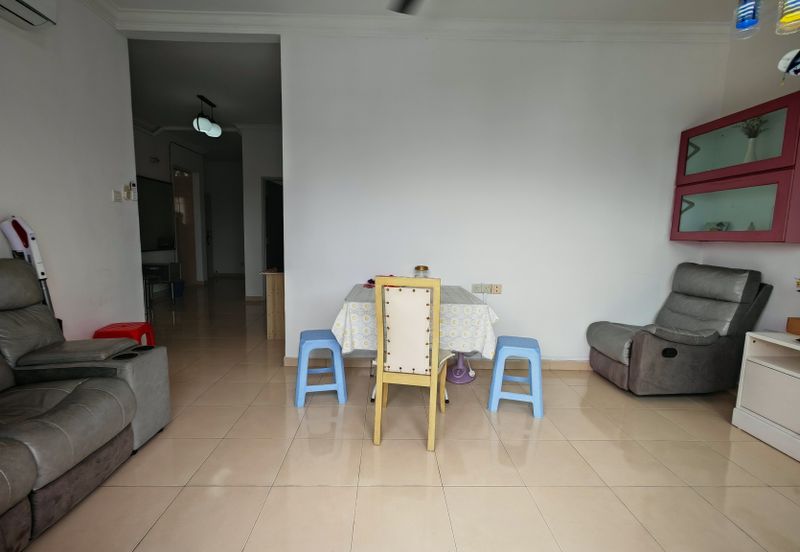 Sri Samudera Seaview Residence Suites