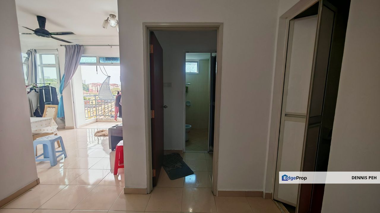JB Town Seaview Full Loan, Johor, Johor Bahru