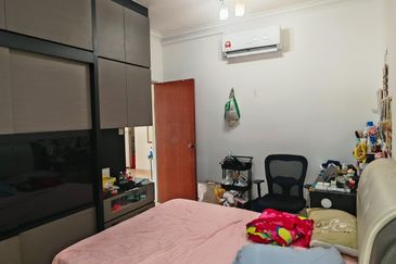 Sri Samudera Seaview Residence Suites