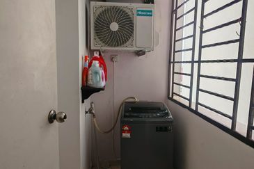 Sri Samudera Seaview Residence Suites