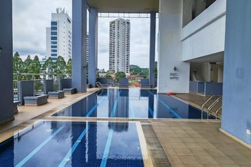 Sri Samudera Seaview Residence Suites