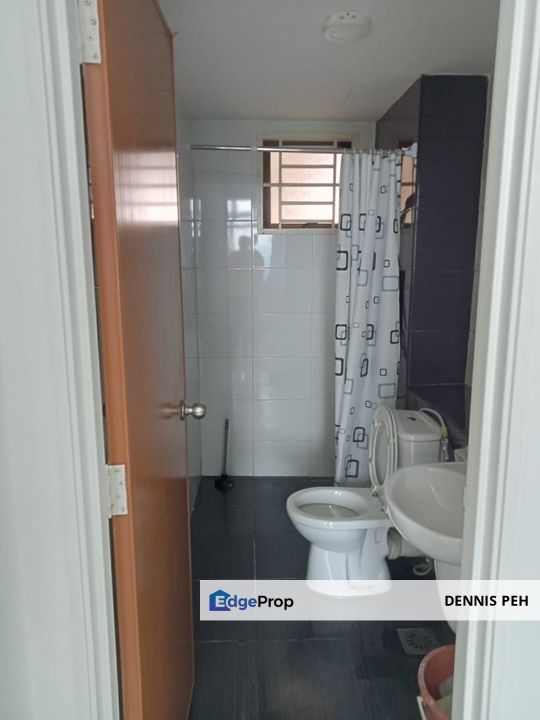 Sky Gardens Residences @Setia Tropika 3+1rooms Corner Lot For Sale, Johor, Setia Tropika