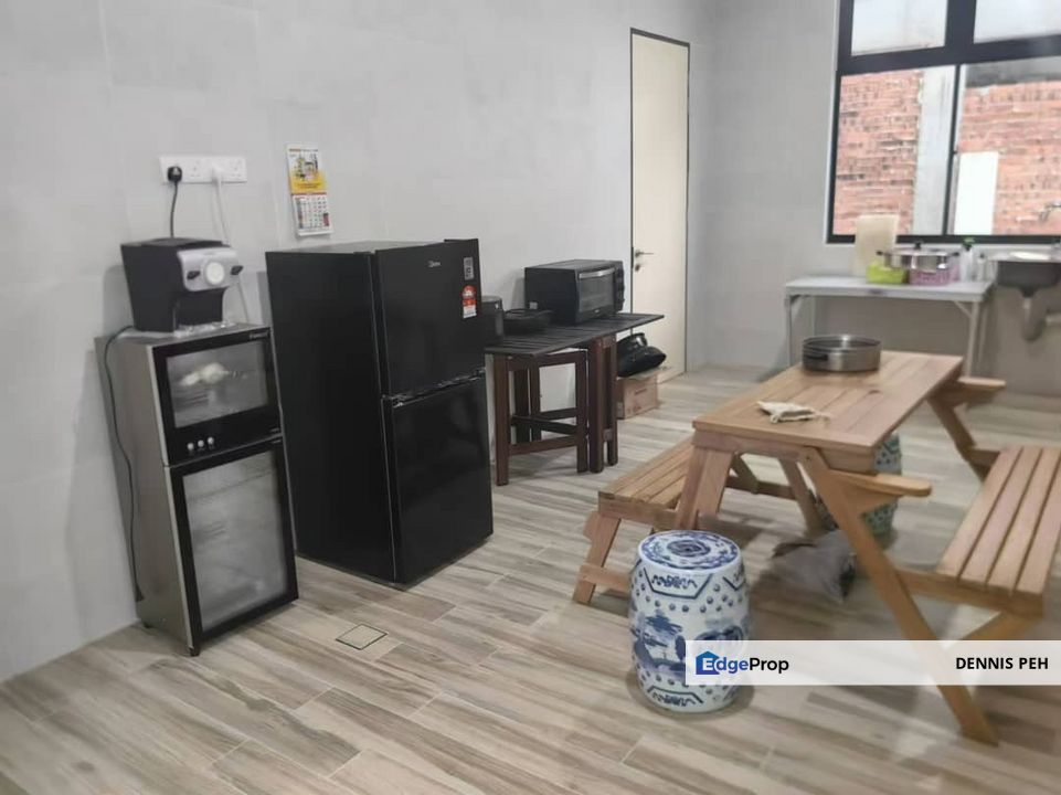 Taman Nusa Sentral 3-stry 2adjoining units House For Rent (Corner & Intermediate Lot), Johor, 