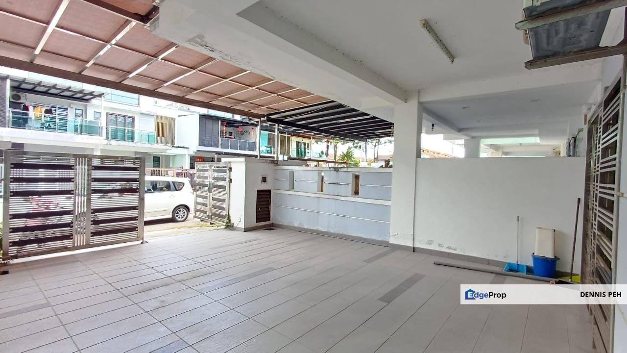 Bestari Indah 2-stry Terrace House For Sale (Facing North East), Johor, Ulu Tiram