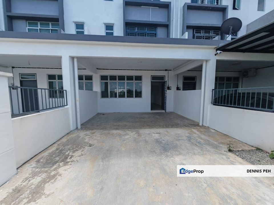 Taman Pulai Mutiara 2 2.5stry House For Rent (Unblock View), Johor, Kangkar Pulai