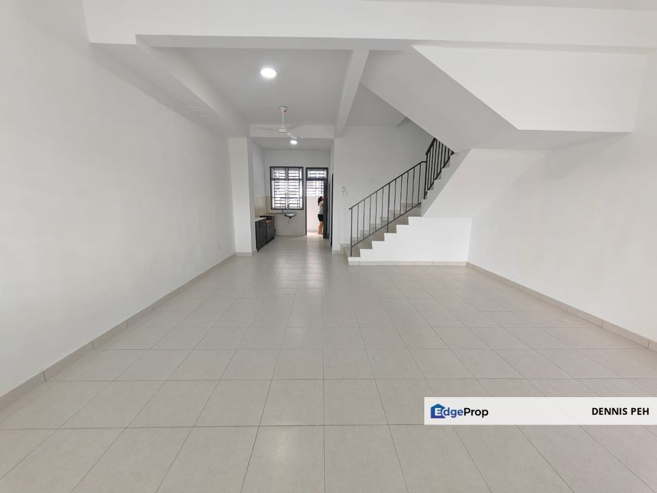 Taman Pulai Mutiara 2 2.5stry House For Rent (Unblock View), Johor, Kangkar Pulai