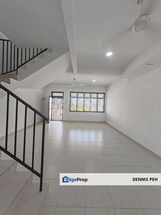 Taman Pulai Mutiara 2 2.5stry House For Rent (Unblock View), Johor, Kangkar Pulai