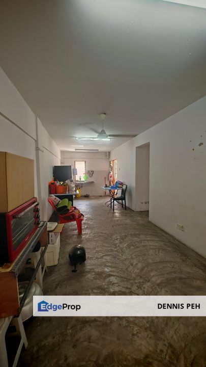 Plentong Flat Below Bank Value 3 Rooms, Johor, Masai