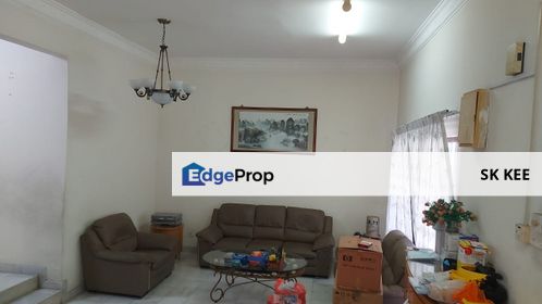 Double storey corner House with big land, Selangor, Shah Alam