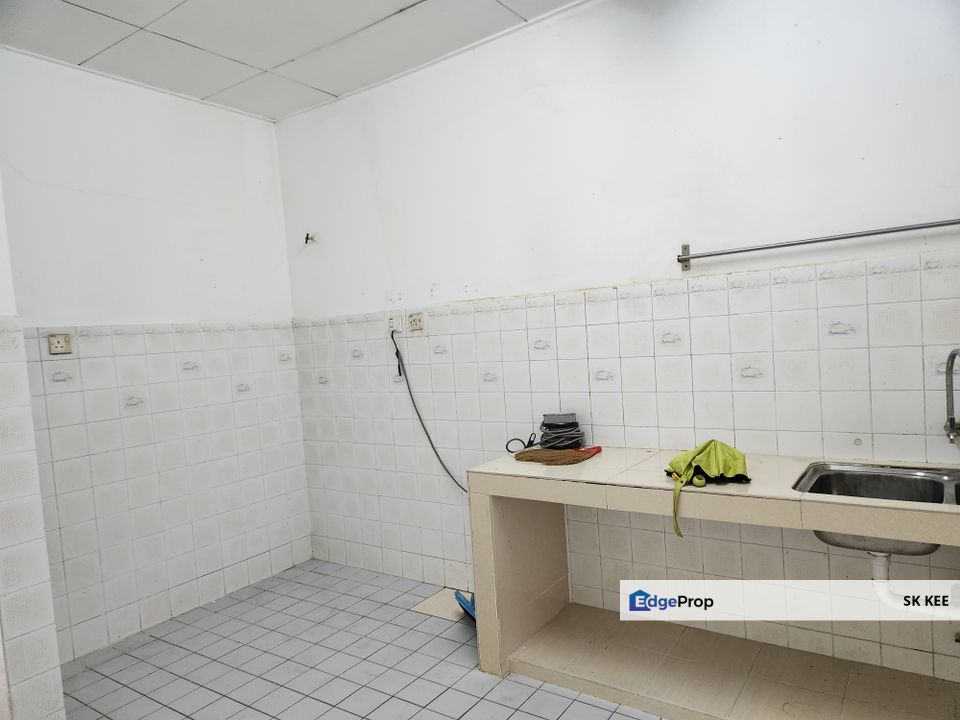 Bandar Kinrara BK3 Single Storey Link House, Selangor, Bandar Kinrara Puchong