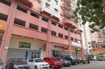 Ground Floor Shop For Sale