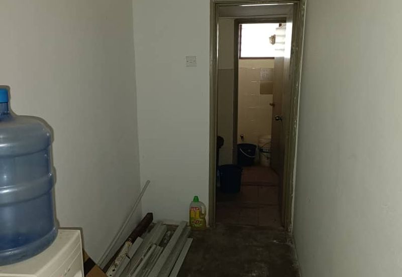 Ground Floor Shop For Sale