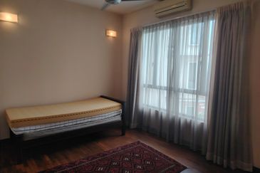 Desa ParkCity (Nadia Parkfront Condominium)