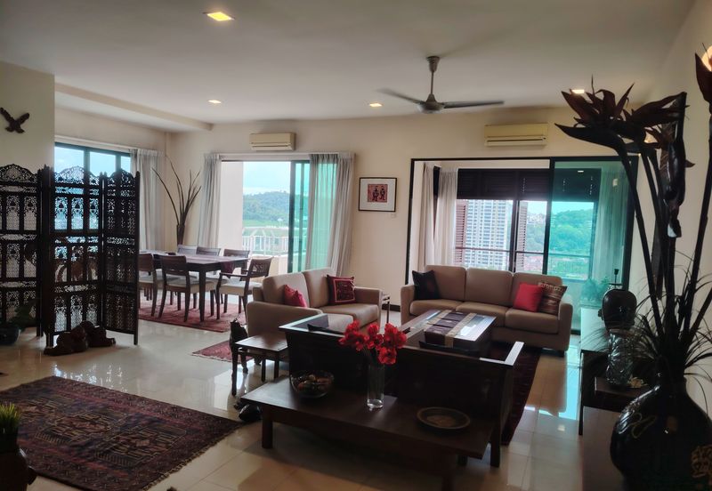 Desa ParkCity (Nadia Parkfront Condominium)