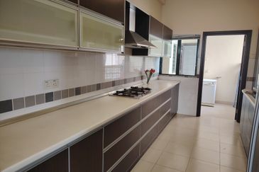 Desa ParkCity (Nadia Parkfront Condominium)