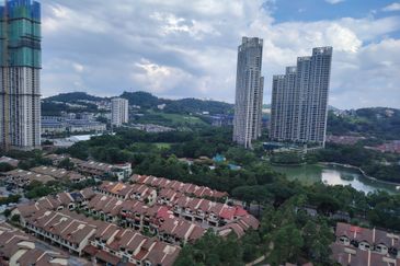 Desa ParkCity (Nadia Parkfront Condominium)