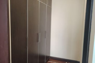 Desa ParkCity (Nadia Parkfront Condominium)