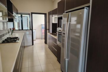 Desa ParkCity (Nadia Parkfront Condominium)