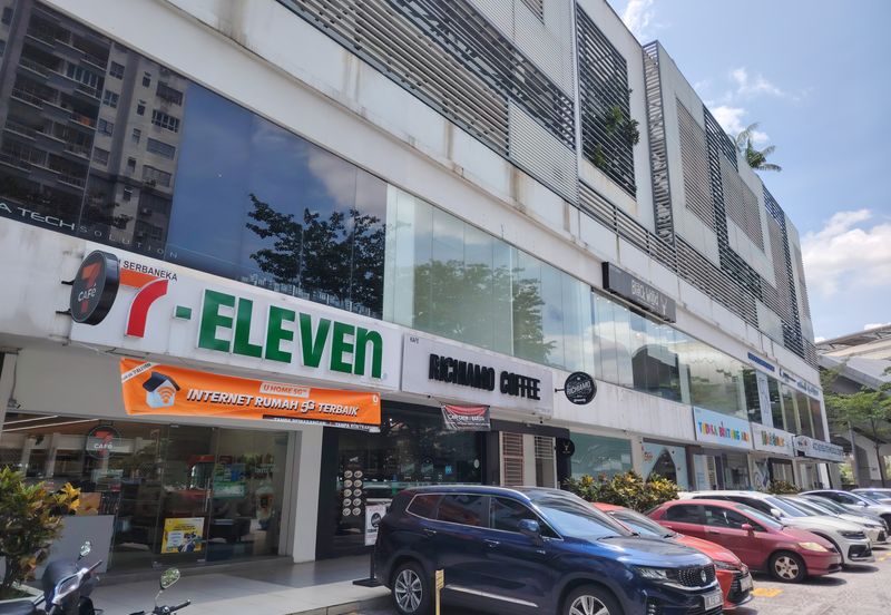 Ara Damansara Eve Suite Intermediate 2 Storey Shop For Sale