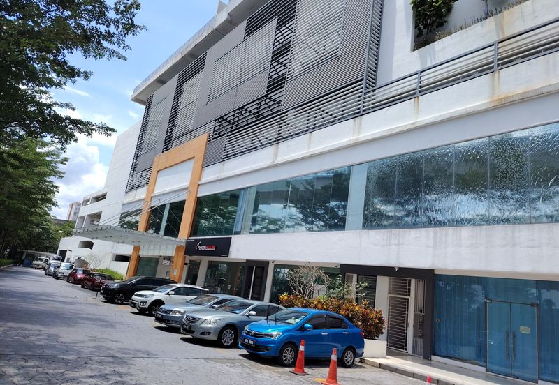 Ara Damansara Eve Suite Intermediate 2 Storey Shop For Sale