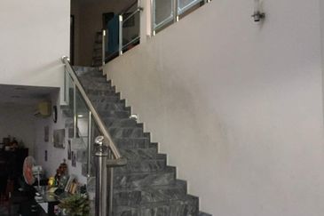 2 Storey Bungalow For Sale 