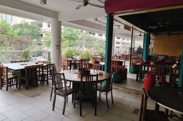 Platinum Mondrian (Pv128)